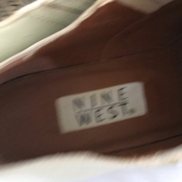 Nine West boot style ankle shoes - Picture 7 of 16